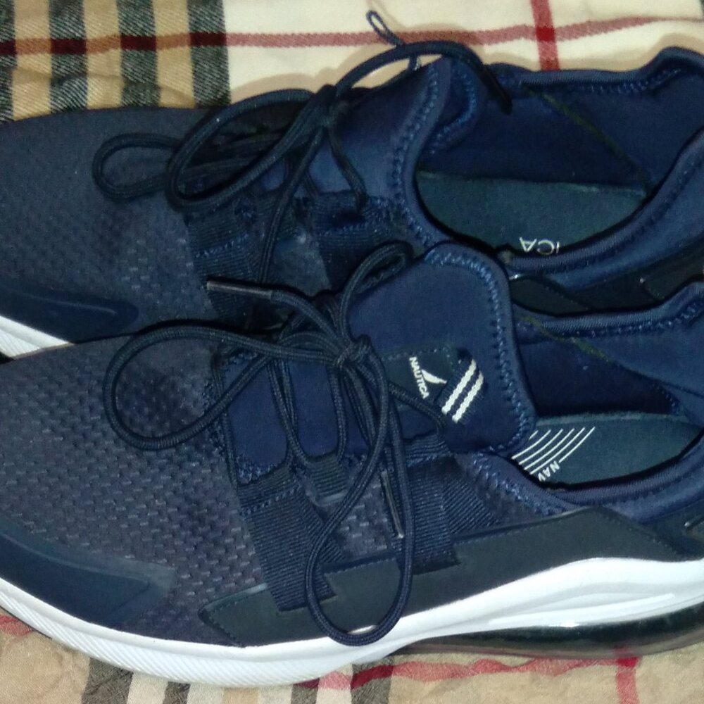 Mens Nautica Air lace-up running sneaker, size 12 - Picture 5 of 6